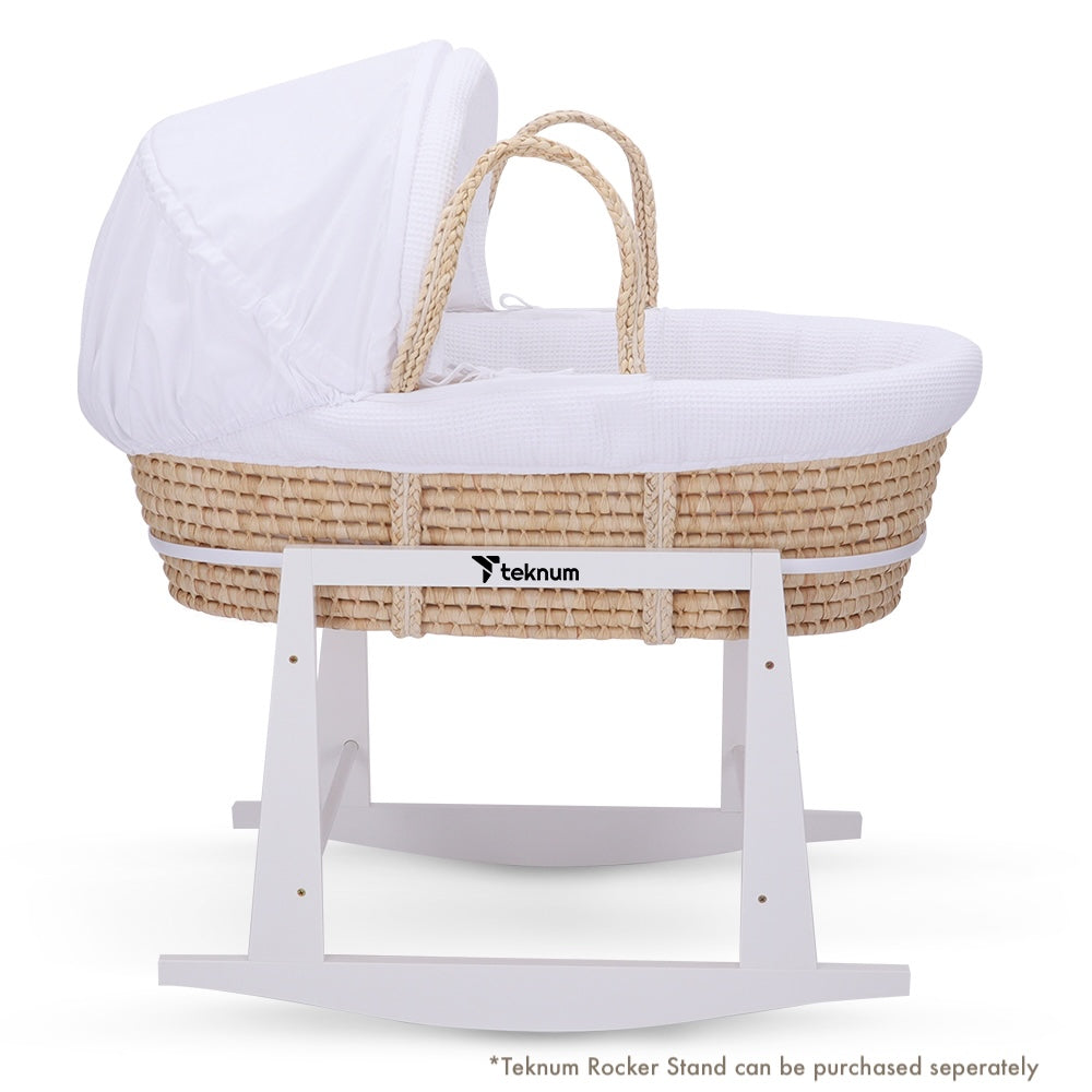 TEKNUM Moses Basket with Waffle Beddings and Mattress - Wooden Brown