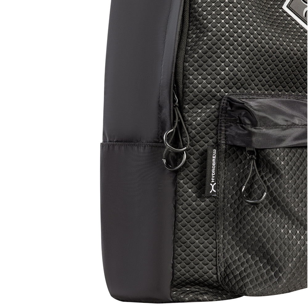 Hydrobrew 17" Backpack w/ Sip Switch Tritan Water Bottle 1000ml | Laptop Backpack w/ Bottle – Black