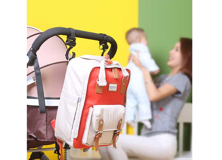 Sunveno Rotating Stroller Hooks and Diaper Changing Pad Combo