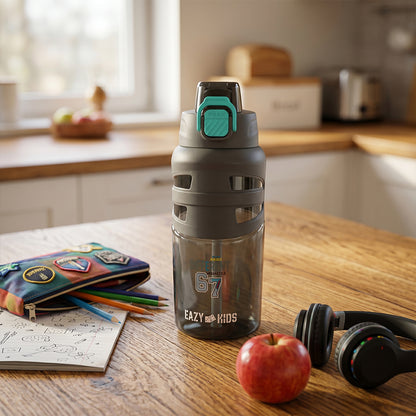 Eazy Kids Personalized Flip Top Water Bottle 750ml – BPA Free Spout & Straw Bottle for Kids, Urban Grey