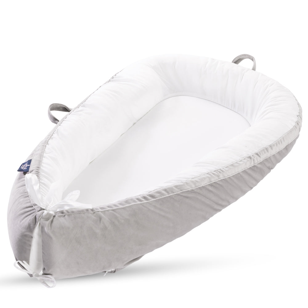 سرير استرخاء ناعم قابل للتنفس من ليتل ستوري لحديثي الولادة - رمادي سادة