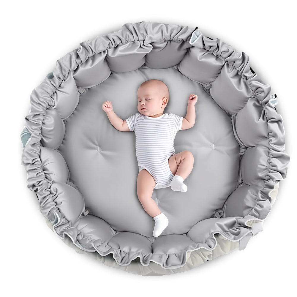 سجادة لعب/صالة ألعاب رياضية ٥ في ١ من ليتل ستوري بيبي - أبيض