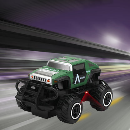 LITTLE STORY - Kids Toy 2 Channel Military Car wt Remote Control - Green