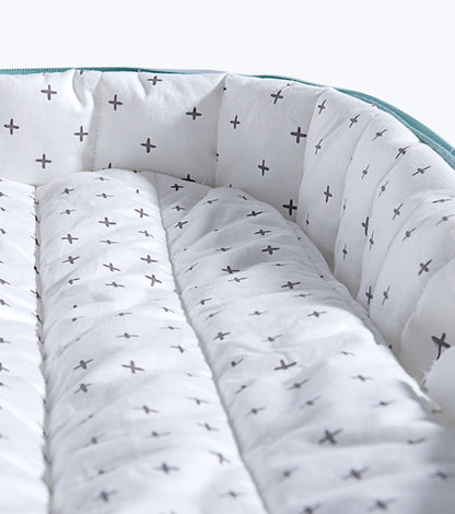 SUNVENO Portable Baby Bed & bag - Sea Green