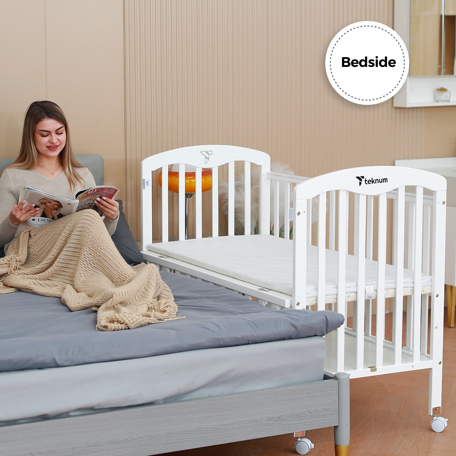 TEKNUM - سرير خشبي جانبي 4 في 1 مع مساحة تخزين وتعديل الارتفاع - أبيض