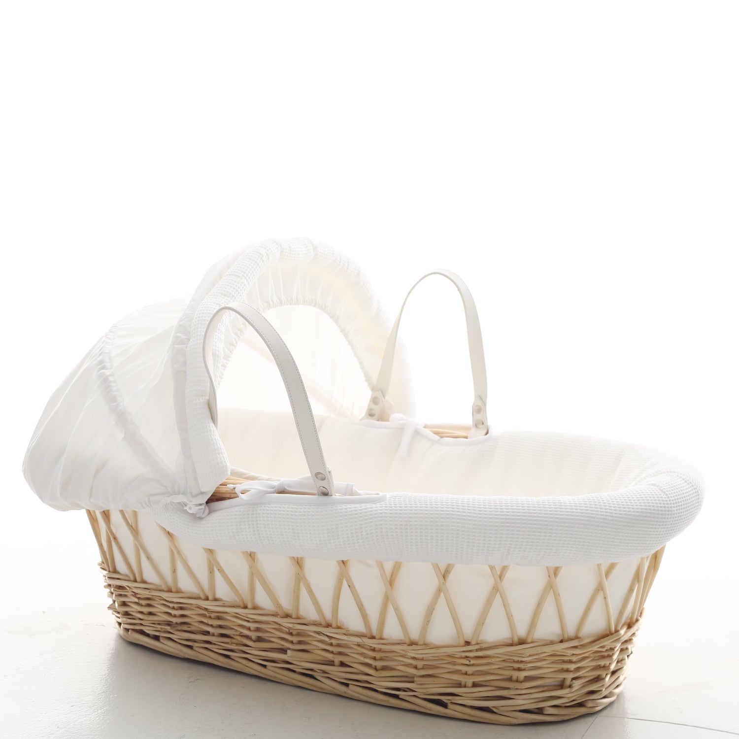 TEKNUM Infant Wicker Moses Basket with White Waffle Beddings - Wooden Brown